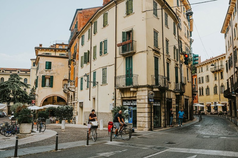 RIGENERAZIONE URBANA, “VALORIZZARE LE ATTIVITÀ ECONOMICHE DI PROSSIMITÀ"