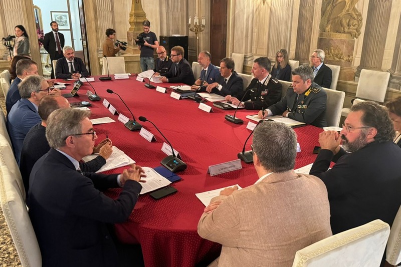 La presentazione del patto in Prefettura (foto sito Prefettura di Vicenza)